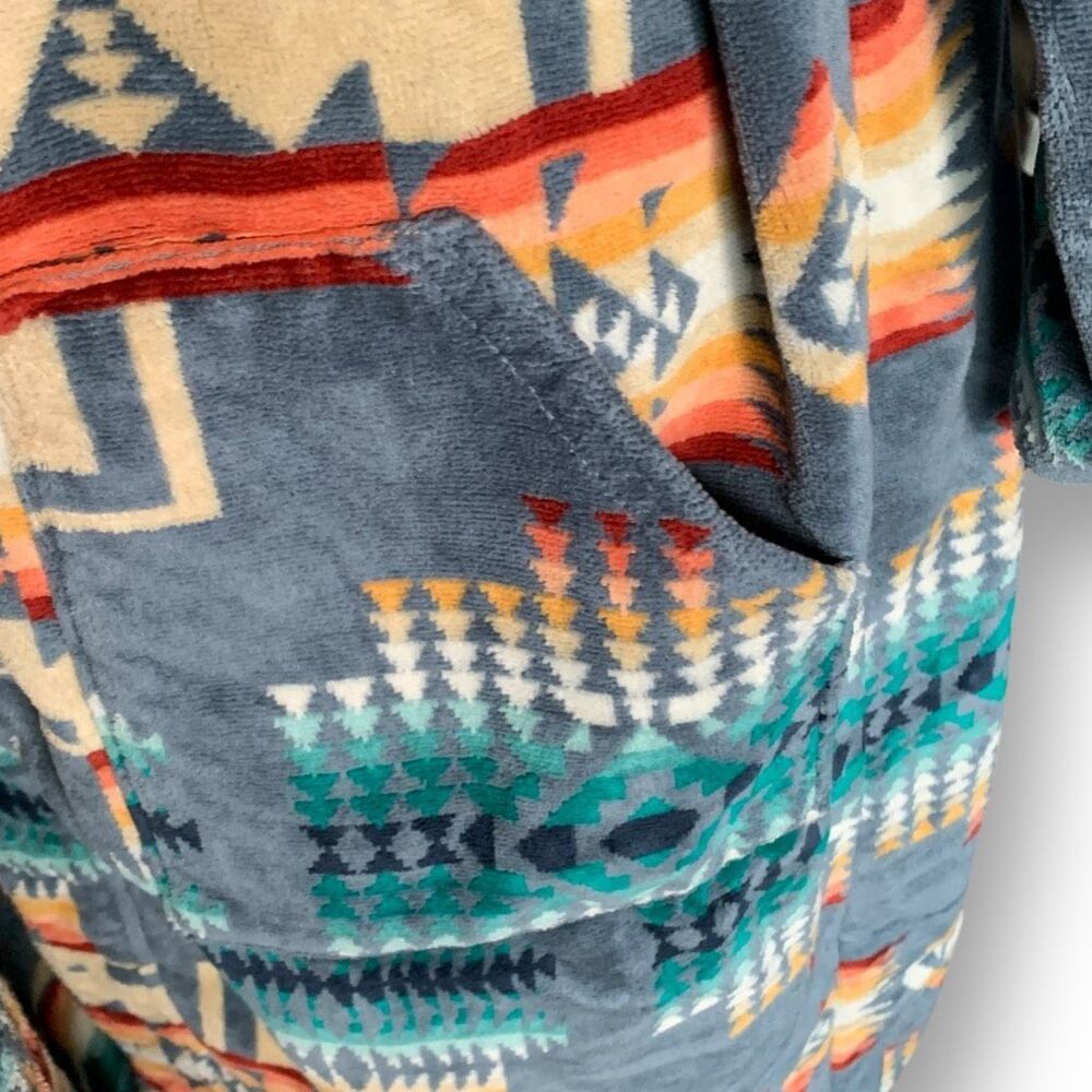 Pendleton Blue Multi Native Pattern Hooded Robe - Picture 2 of 11